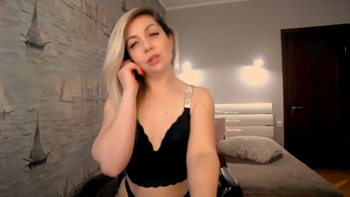 Nichole_Hill