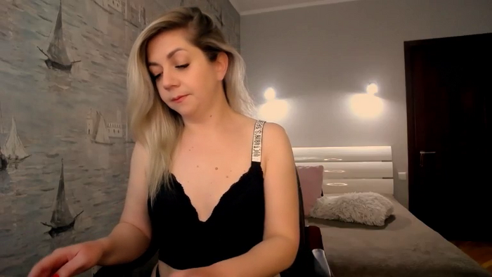 Nichole_Hill