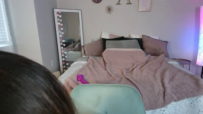 AlisonHomeAlone