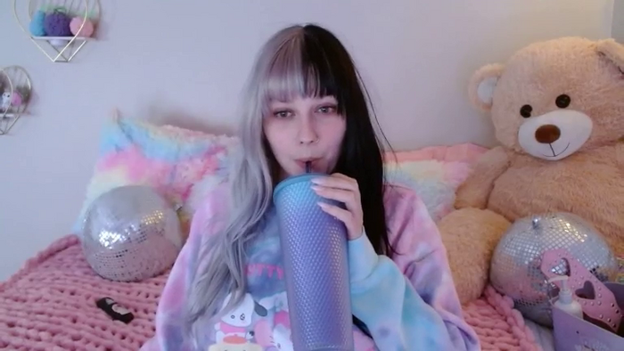 Angelina_Glass