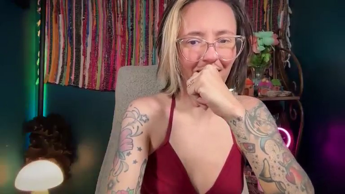 TwistedTayla