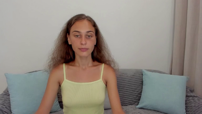 JuliaMoore18