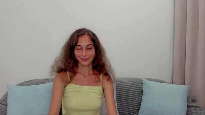 JuliaMoore18