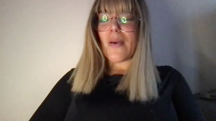 MistressLouUK
