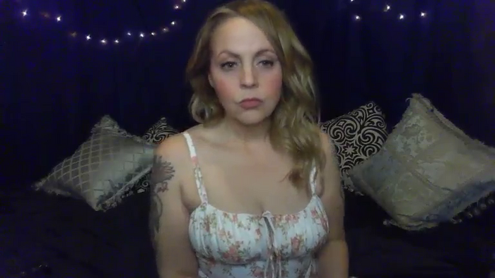 DaisyKnickers