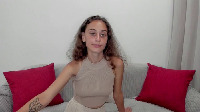 JuliaMoore18