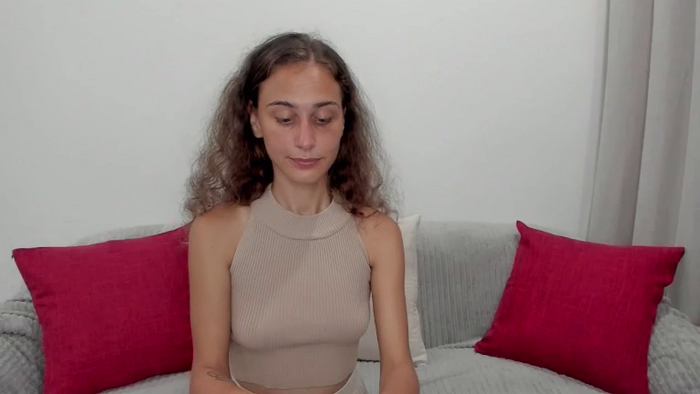 JuliaMoore18