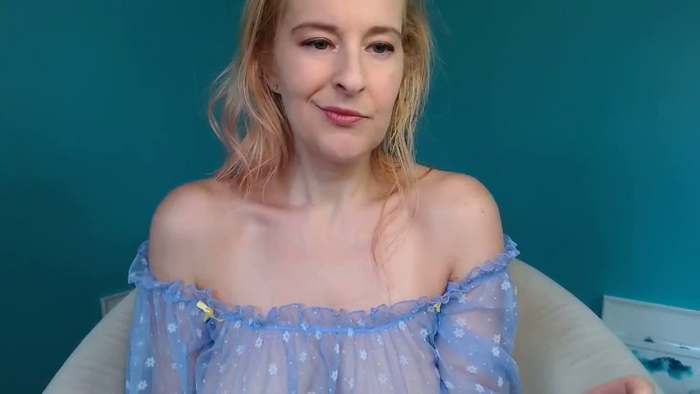 NadiaLayne