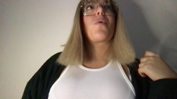 MistressLouUK