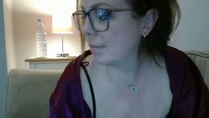 CurvyCourtneyUK