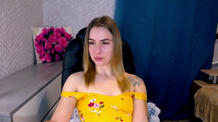 MeganNaughtyy