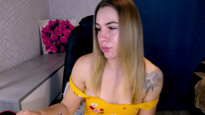 MeganNaughtyy