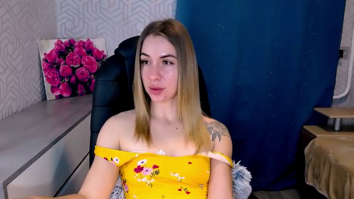 MeganNaughtyy