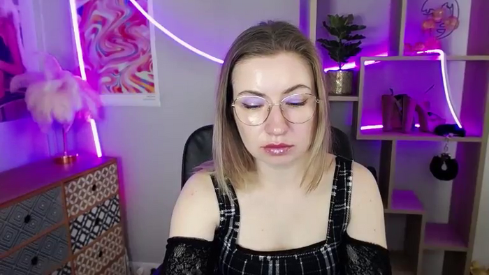 MiaxLoveQueen