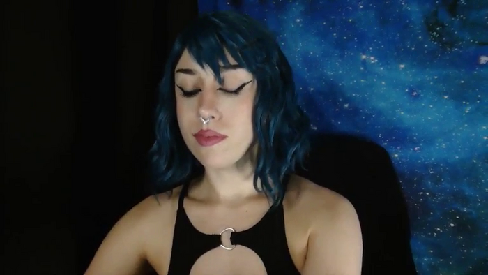 MissVikkiBlue