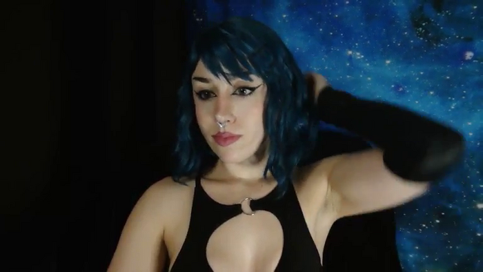 MissVikkiBlue