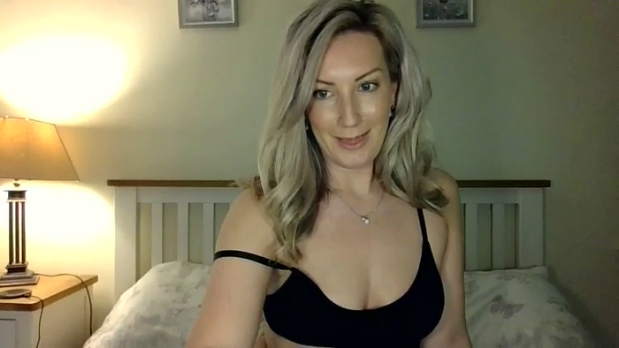 JoanieOakley