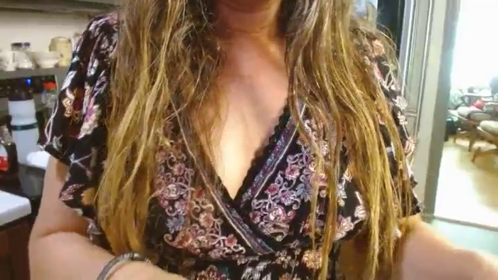 KelliKatt