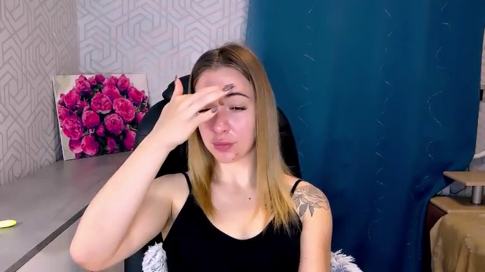 MeganNaughtyy