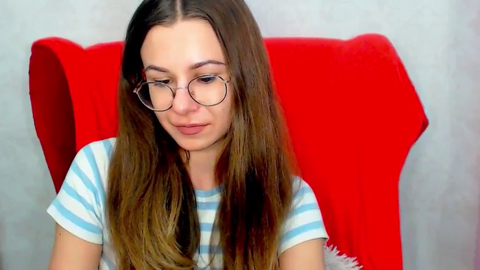 AliceeCute18