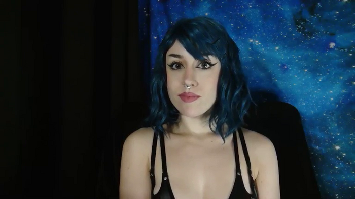 MissVikkiBlue