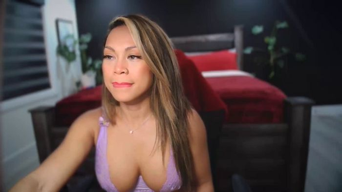 miaqueen143