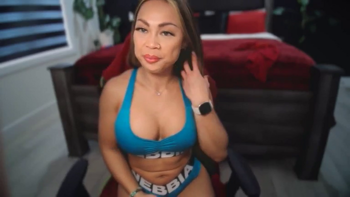 miaqueen143