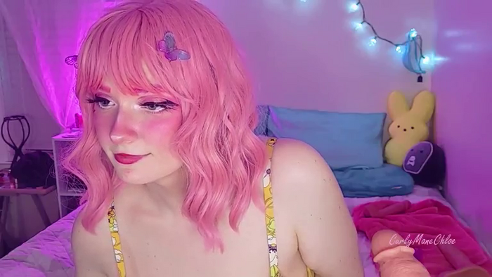 CurlyManeChloe
