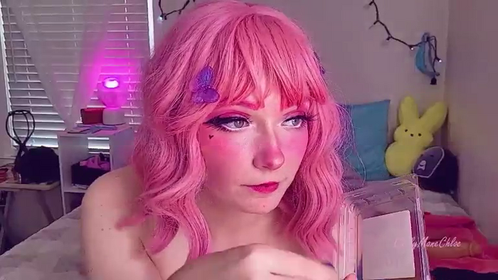 CurlyManeChloe