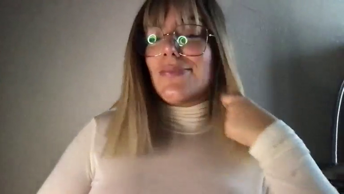 MistressLouUK