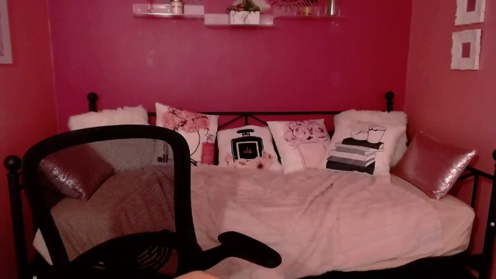 AlyssaXXX