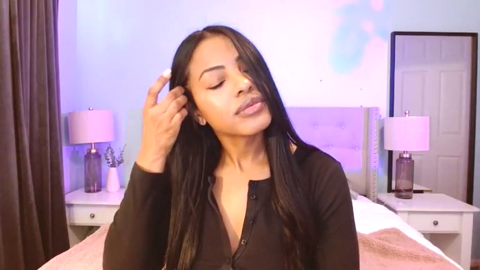 Ella777