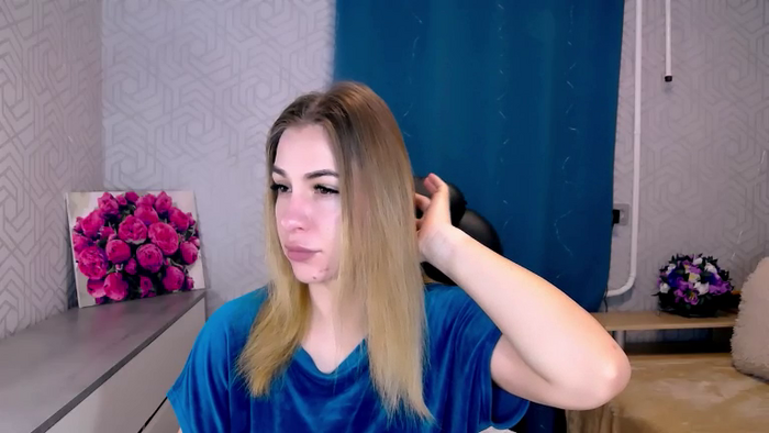 MeganNaughtyy