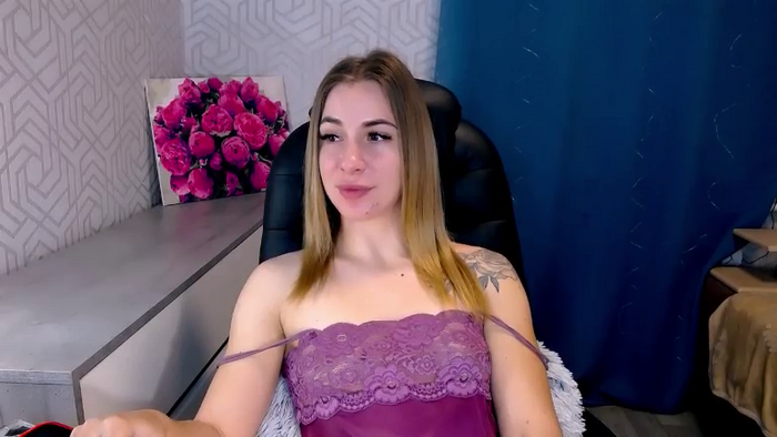 MeganNaughtyy