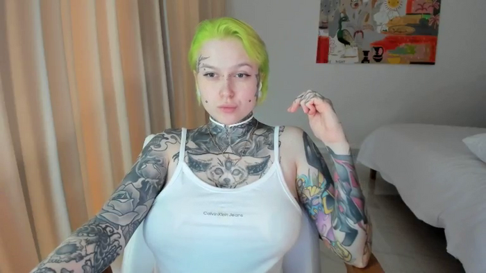 UrAlexis