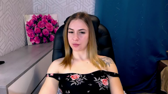 MeganNaughtyy