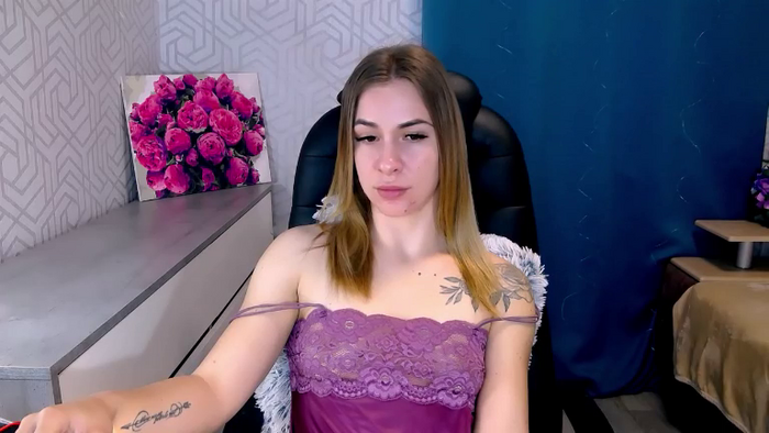 MeganNaughtyy