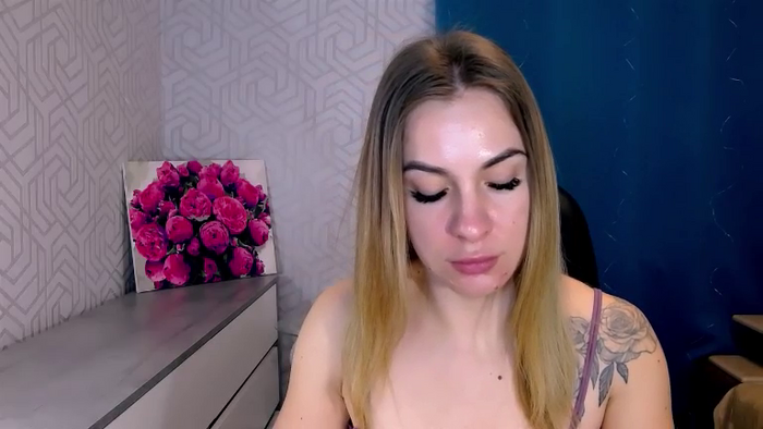 MeganNaughtyy
