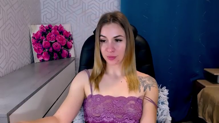 MeganNaughtyy