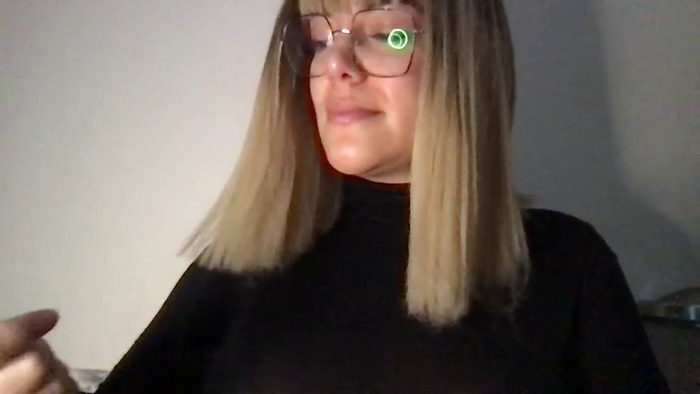 MistressLouUK