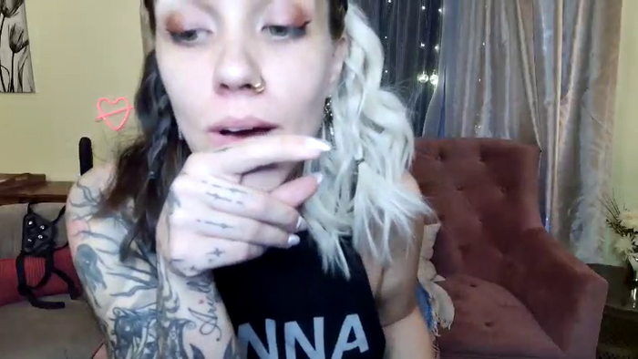 GoddessFoxxiSilk