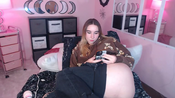 Lacey_Prescott