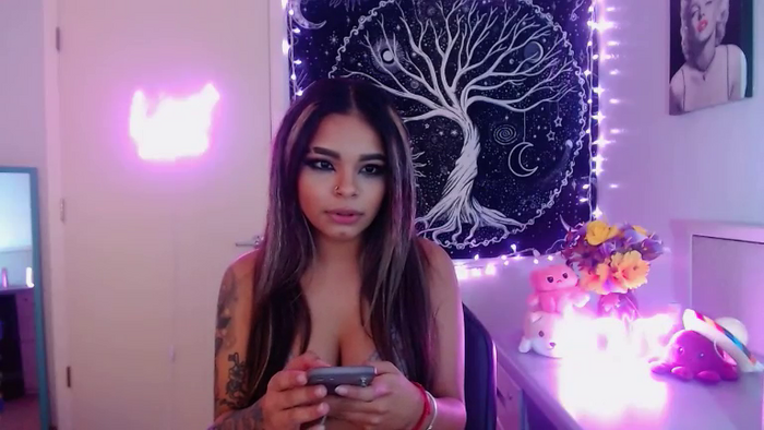 SweetSky77