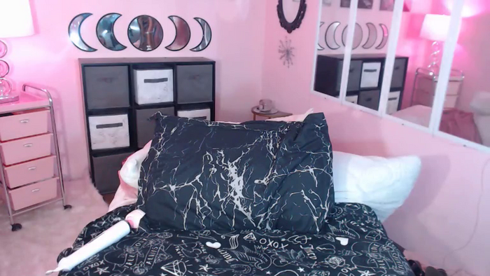 Lacey_Prescott