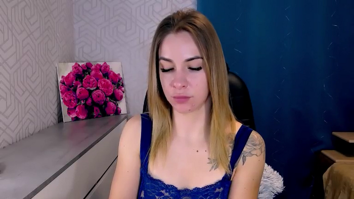 MeganNaughtyy