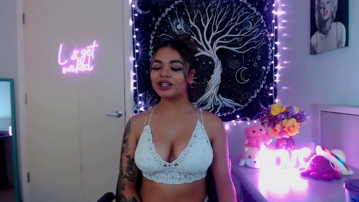 SweetSky77