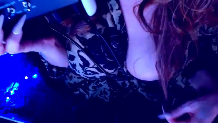 JeanetteFox