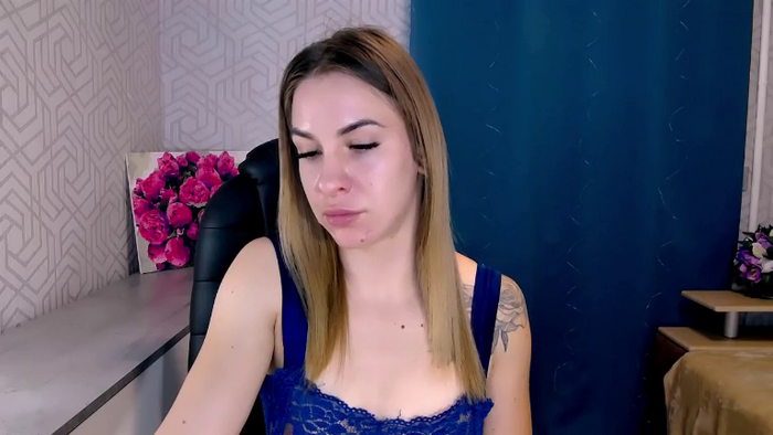 MeganNaughtyy