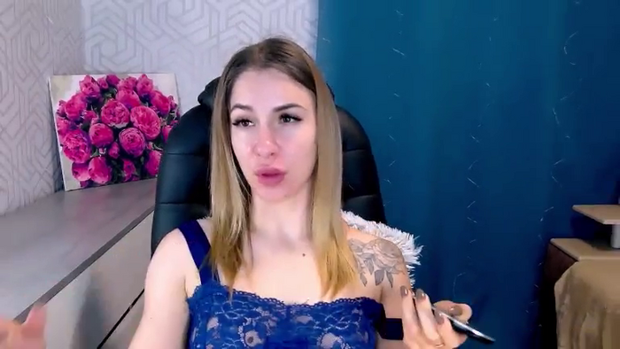 MeganNaughtyy