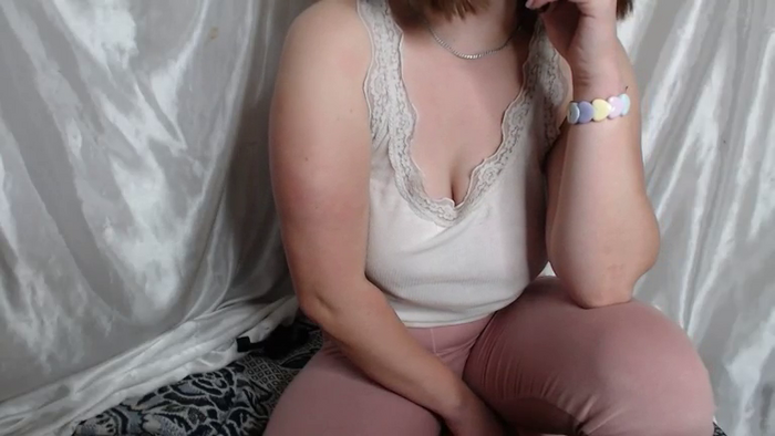 BettyGirlKiss